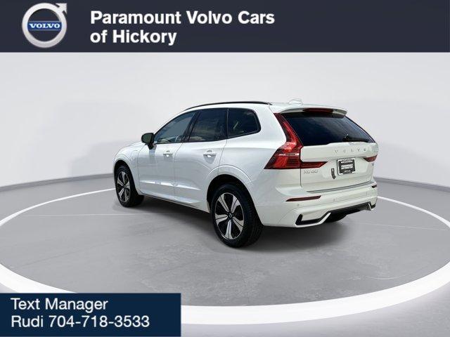 new 2025 Volvo XC60 car, priced at $61,685