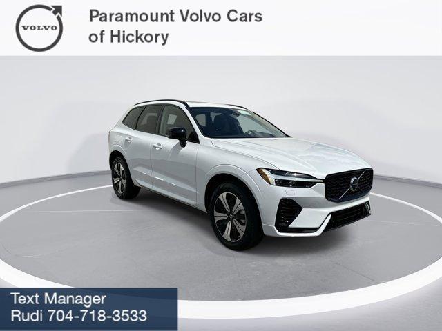 new 2025 Volvo XC60 Plug-In Hybrid car, priced at $59,995