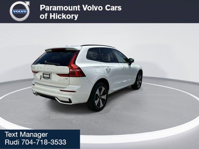 new 2025 Volvo XC60 car, priced at $61,685