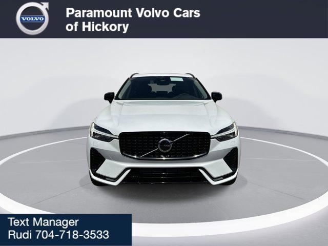 new 2025 Volvo XC60 car, priced at $61,685