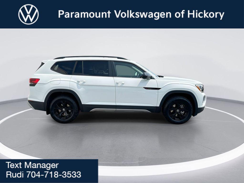 new 2025 Volkswagen Atlas car, priced at $50,341