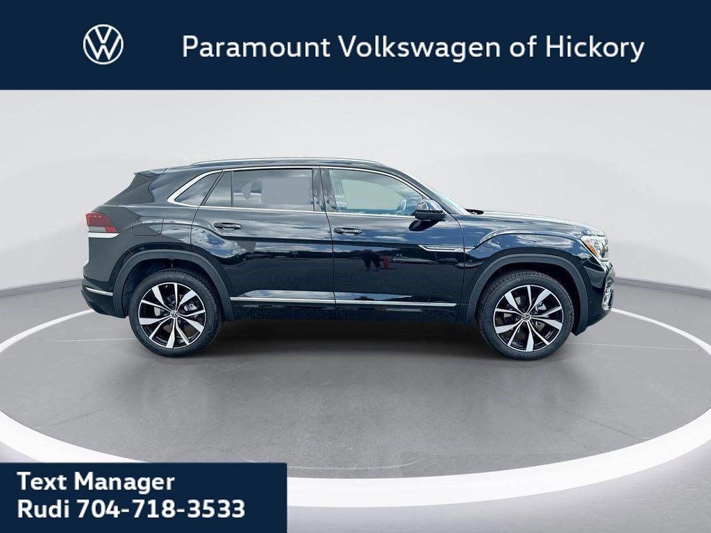 new 2025 Volkswagen Atlas Cross Sport car, priced at $52,686