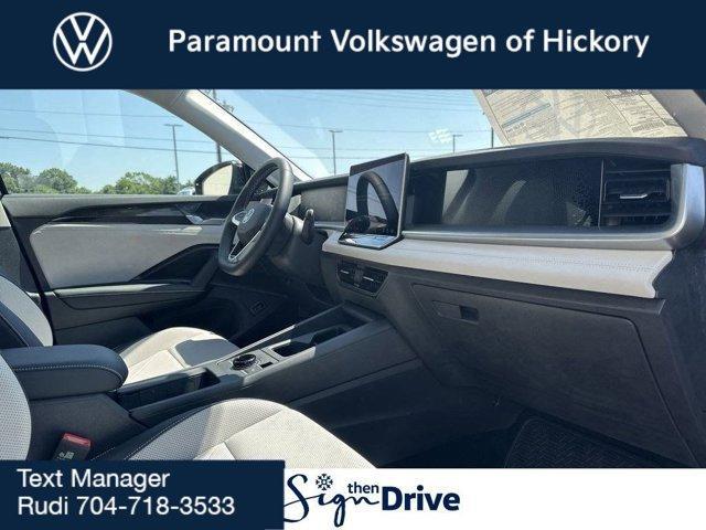 new 2025 Volkswagen Tiguan car, priced at $33,326