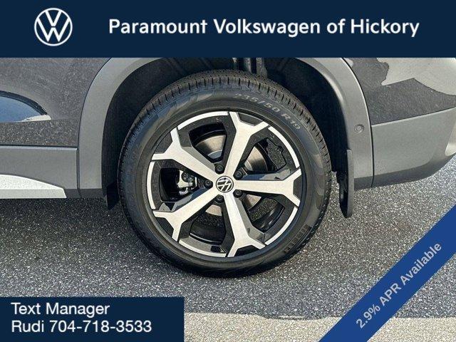 new 2025 Volkswagen Tiguan car, priced at $33,326