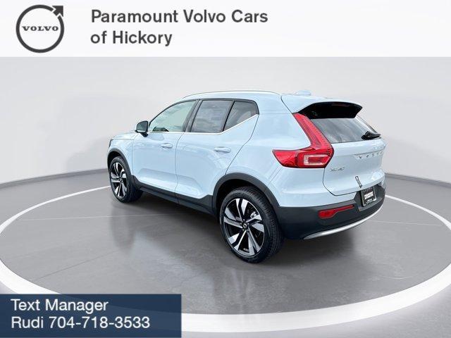 new 2025 Volvo XC40 car, priced at $51,550