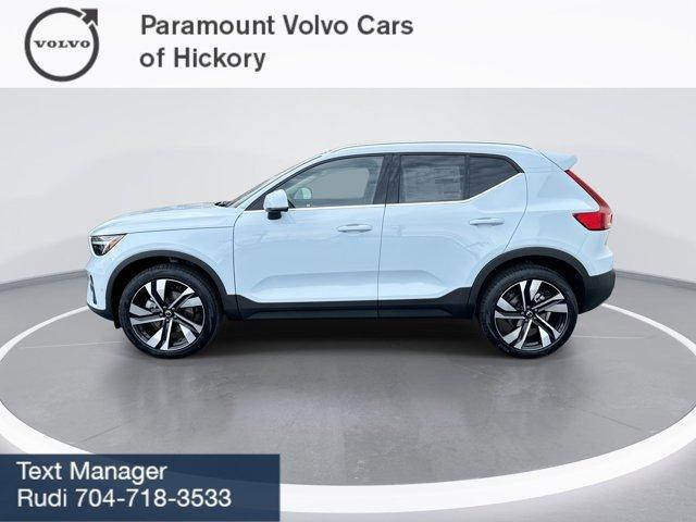 new 2025 Volvo XC40 car, priced at $51,550