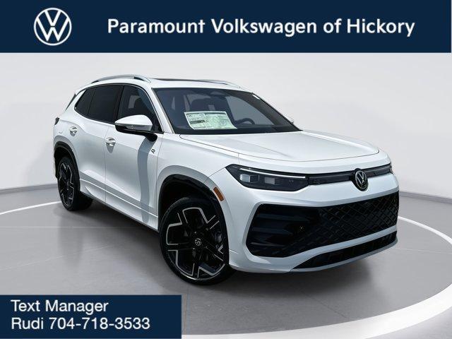 new 2025 Volkswagen Tiguan car, priced at $42,673