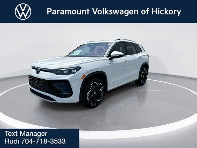new 2025 Volkswagen Tiguan car, priced at $42,673