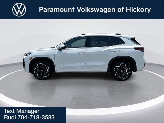 new 2025 Volkswagen Tiguan car, priced at $42,673