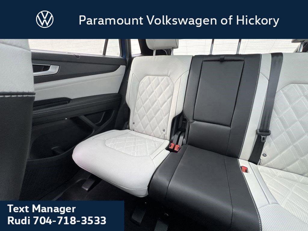 new 2025 Volkswagen Atlas Cross Sport car, priced at $52,456