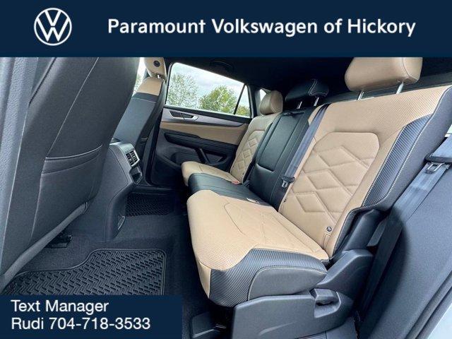 new 2026 Volkswagen Atlas Cross Sport car, priced at $40,736