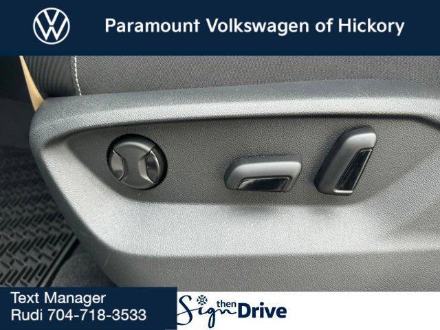 new 2026 Volkswagen Atlas Cross Sport car, priced at $40,236