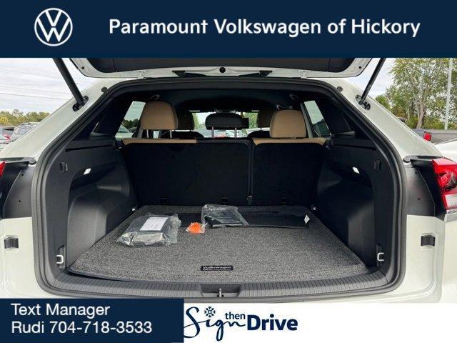 new 2026 Volkswagen Atlas Cross Sport car, priced at $40,236