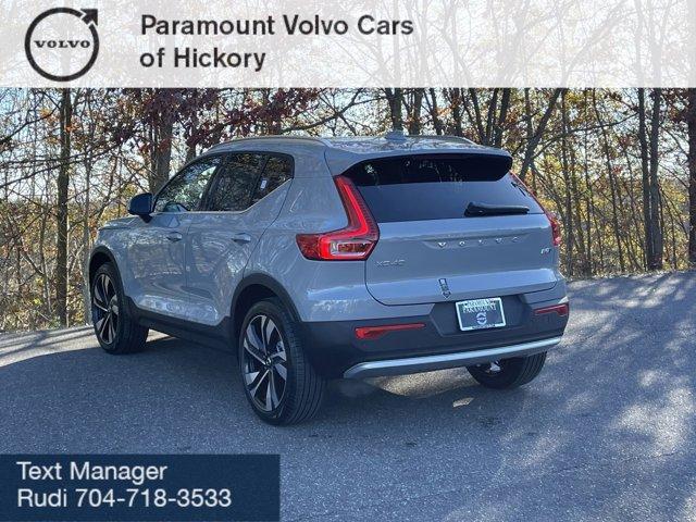 new 2024 Volvo XC40 car, priced at $46,345