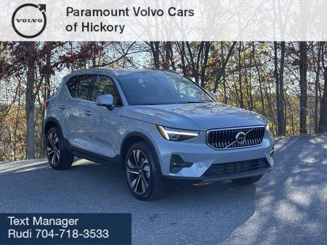 new 2024 Volvo XC40 car, priced at $46,345