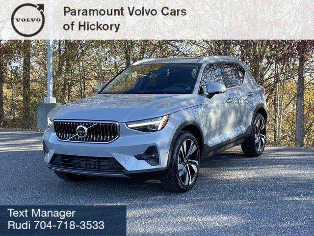 new 2024 Volvo XC40 car, priced at $46,345