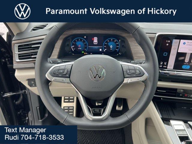 new 2025 Volkswagen Atlas car, priced at $56,196