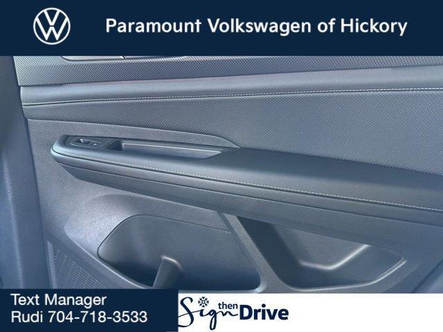 new 2026 Volkswagen Atlas Cross Sport car, priced at $50,738