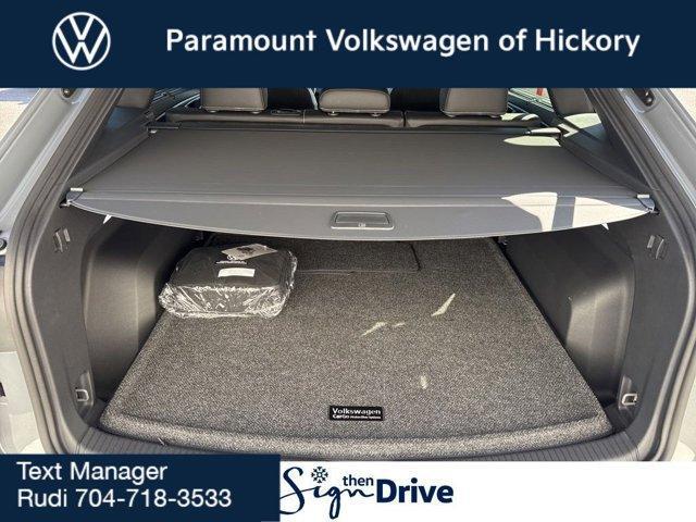 new 2026 Volkswagen Atlas Cross Sport car, priced at $50,738