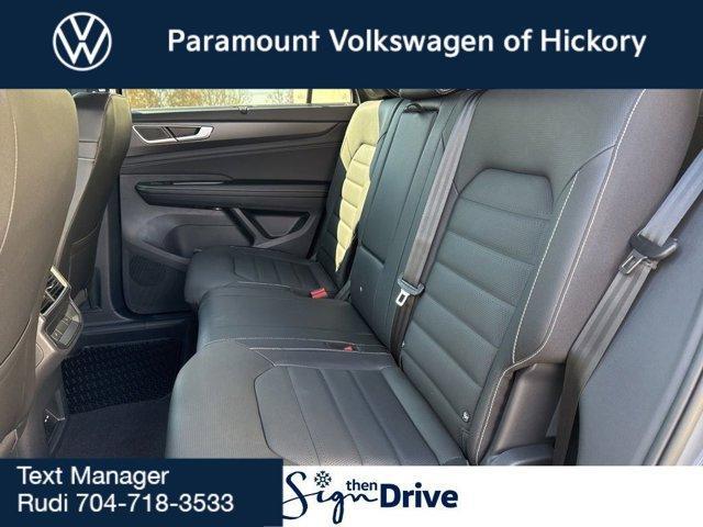 new 2026 Volkswagen Atlas Cross Sport car, priced at $50,738