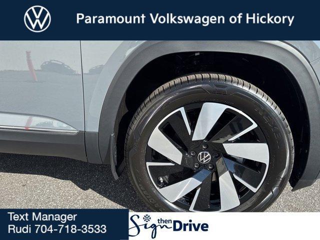 new 2026 Volkswagen Atlas Cross Sport car, priced at $50,738