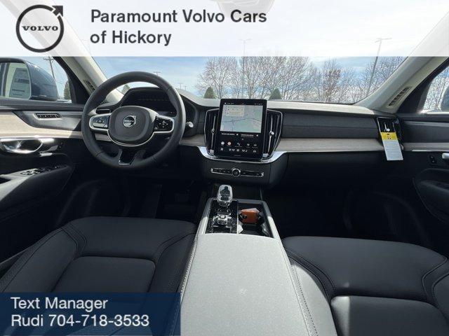 new 2025 Volvo XC90 car, priced at $69,155