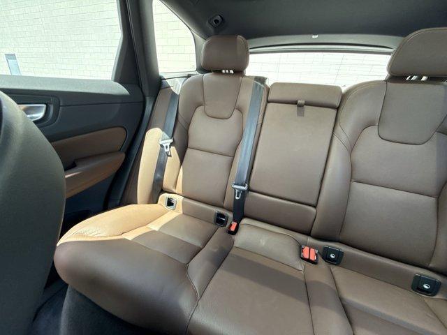 used 2024 Volvo XC60 Recharge Plug-In Hybrid car, priced at $51,900