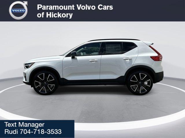 new 2025 Volvo XC40 car, priced at $56,065