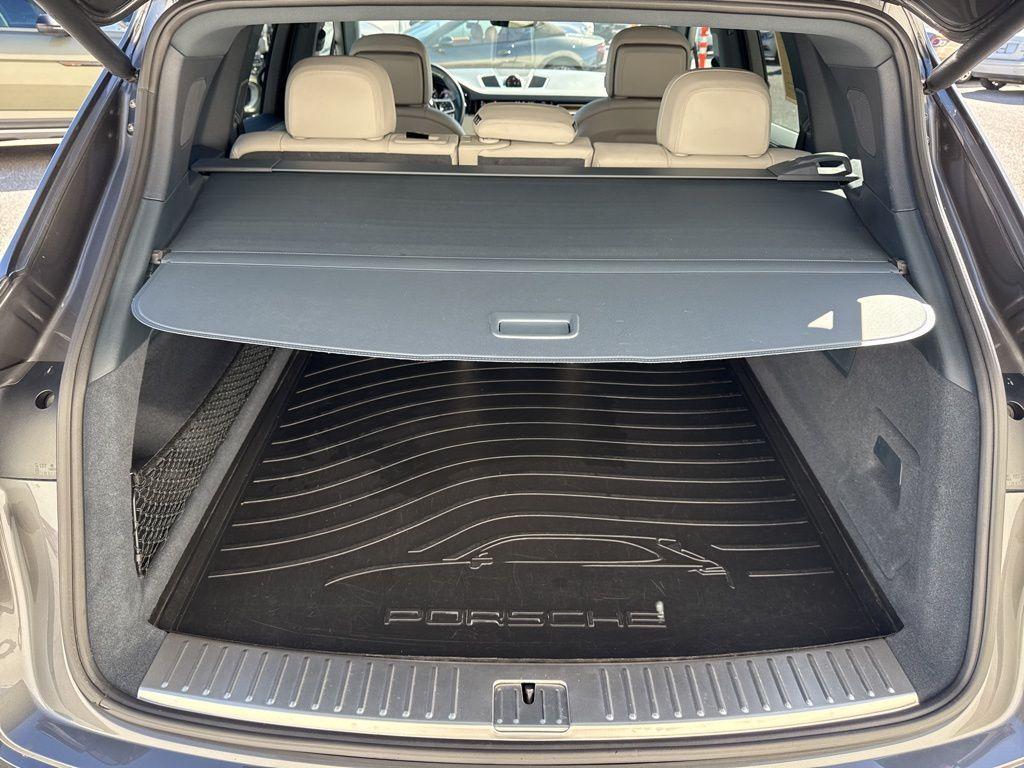 used 2019 Porsche Cayenne car, priced at $29,988