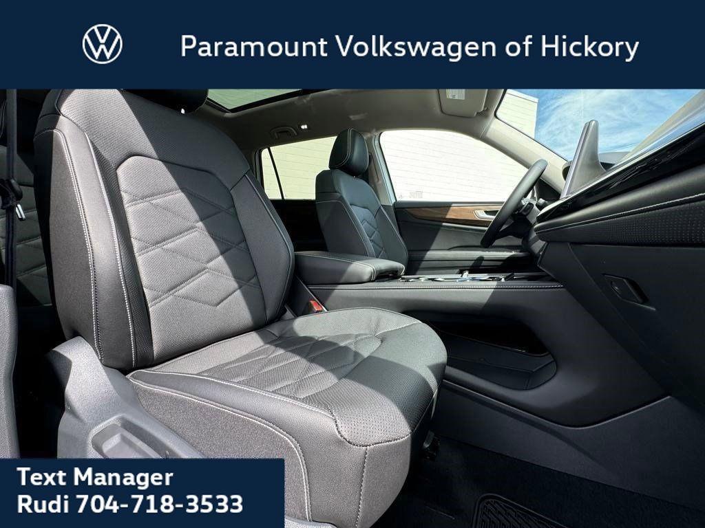 new 2026 Volkswagen Atlas car, priced at $49,099