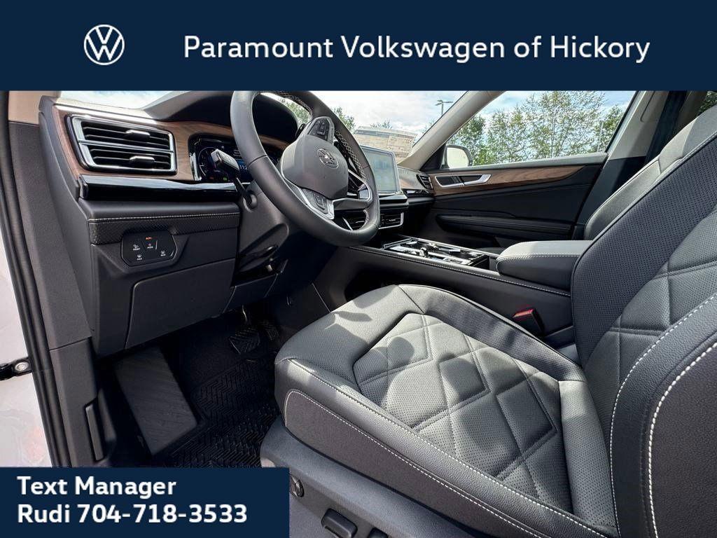 new 2026 Volkswagen Atlas car, priced at $49,099