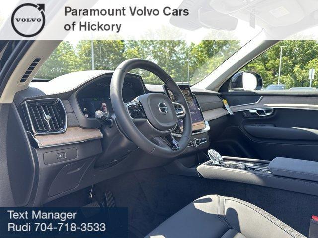 new 2025 Volvo XC90 car, priced at $61,635