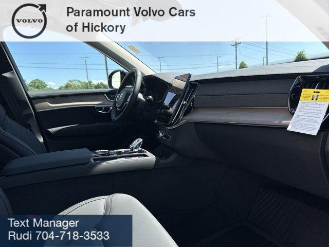 new 2025 Volvo XC90 car, priced at $61,635