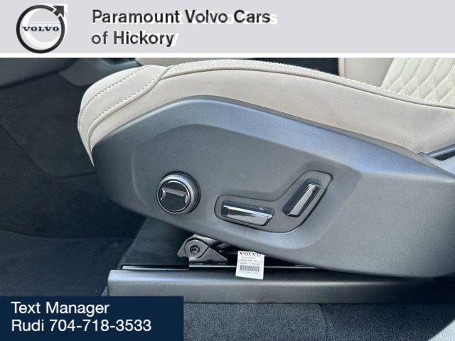 new 2025 Volvo XC90 car, priced at $62,395