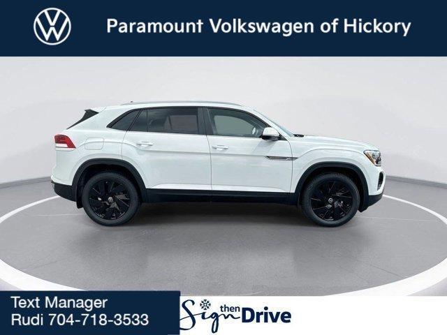new 2025 Volkswagen Atlas Cross Sport car, priced at $45,141