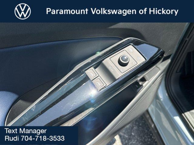 new 2025 Volkswagen ID.4 car, priced at $56,261