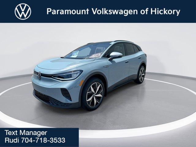 new 2025 Volkswagen ID.4 car, priced at $56,261