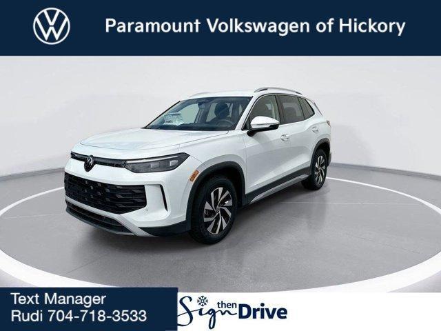 new 2025 Volkswagen Tiguan car, priced at $30,011