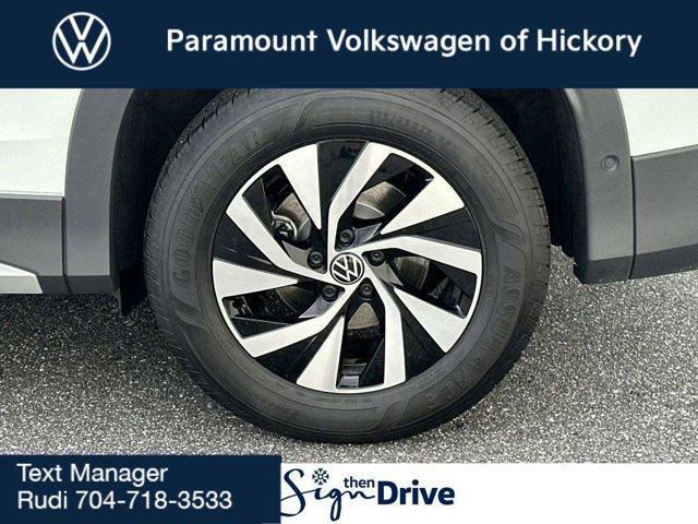 new 2025 Volkswagen Tiguan car, priced at $30,011