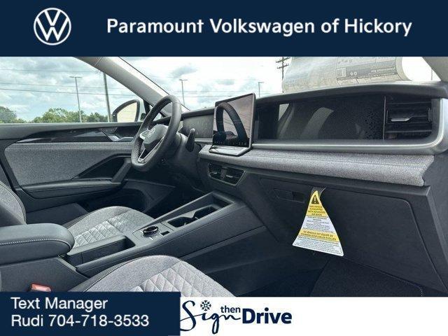 new 2025 Volkswagen Tiguan car, priced at $30,011