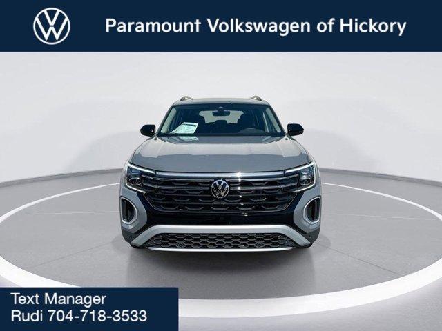 new 2025 Volkswagen Atlas car, priced at $46,601