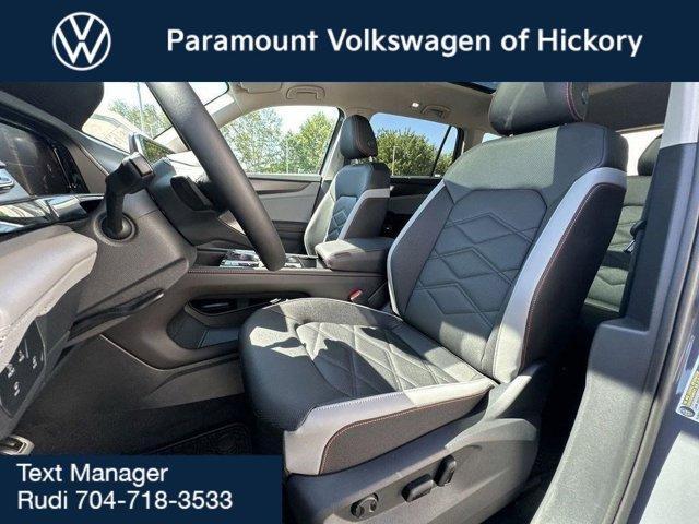 new 2025 Volkswagen Atlas car, priced at $46,601