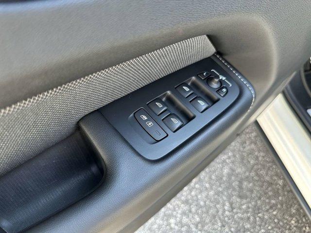 used 2022 Volvo XC60 car, priced at $32,955