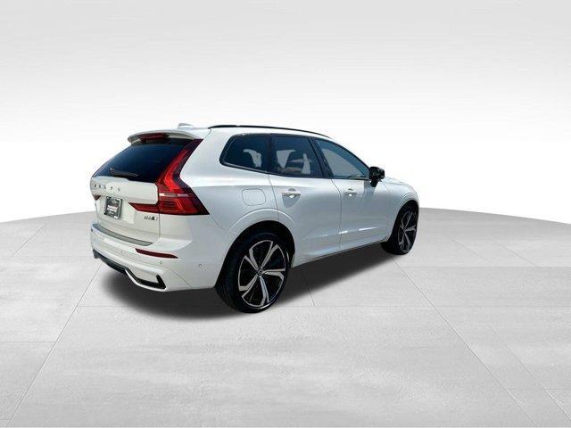used 2022 Volvo XC60 car, priced at $32,955