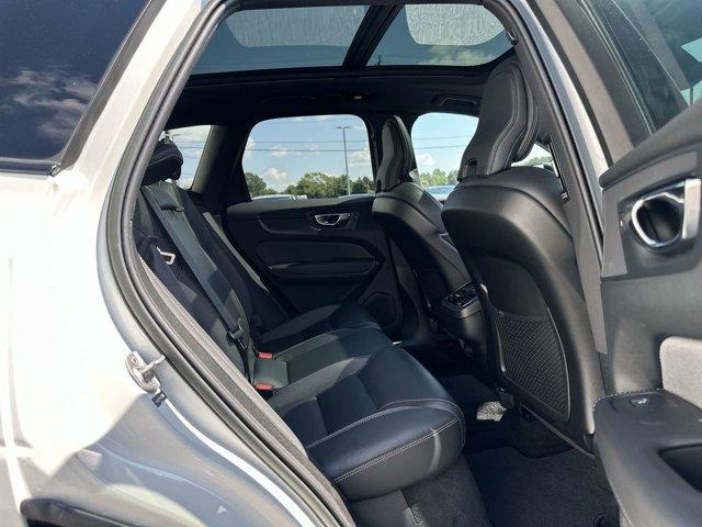 used 2022 Volvo XC60 car, priced at $32,955