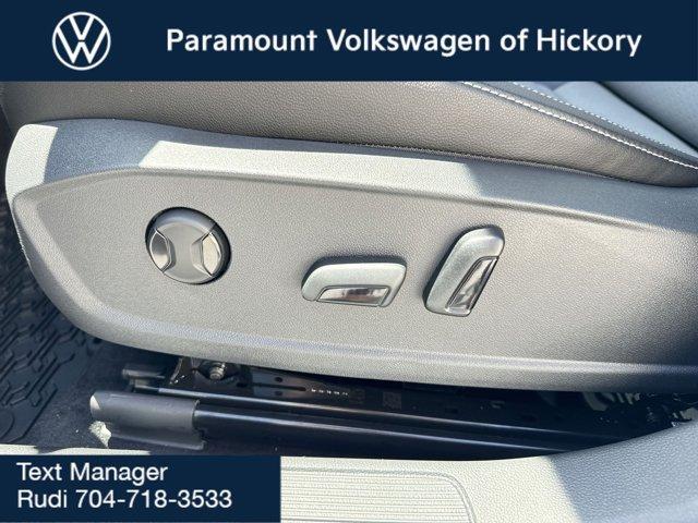 new 2025 Volkswagen Jetta car, priced at $29,158