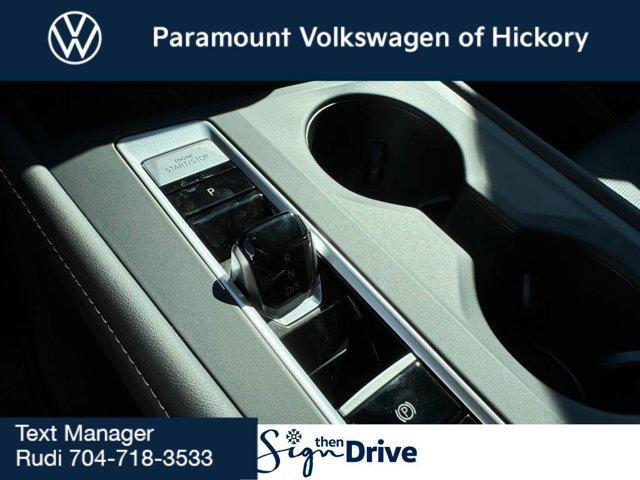 new 2026 Volkswagen Atlas car, priced at $42,454