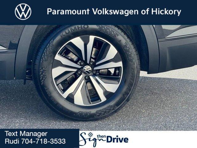 new 2026 Volkswagen Atlas car, priced at $42,454