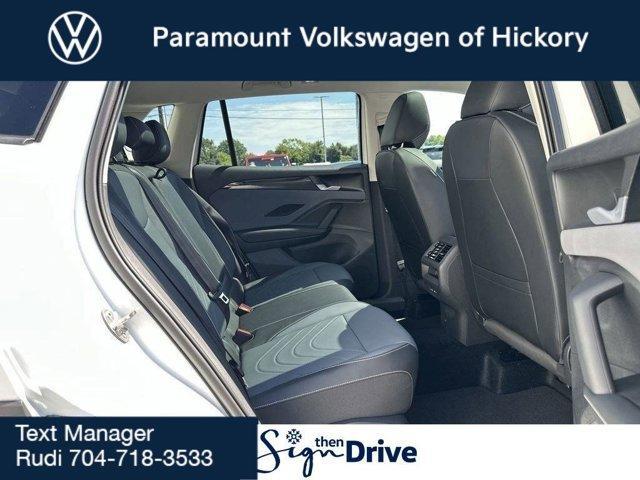 new 2025 Volkswagen Tiguan car, priced at $36,026