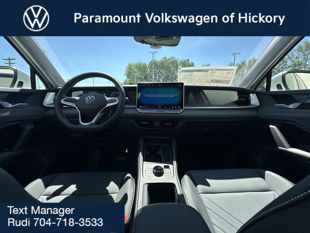new 2025 Volkswagen Tiguan car, priced at $37,526